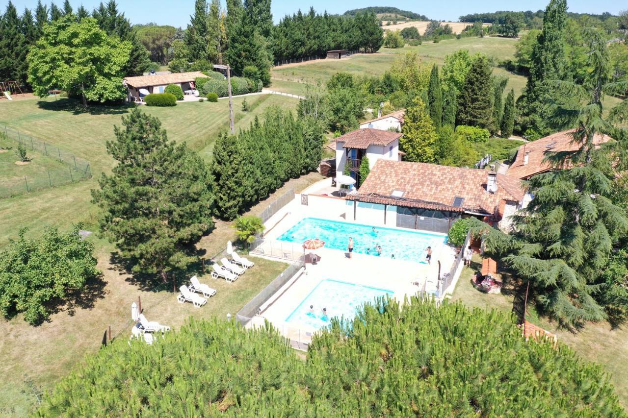Вилла La Grange Du Cheval Blanc Вильнёв-сюр-Ло Экстерьер фото